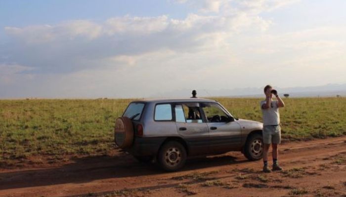 4x4 Toyota RAV4 Hire Uganda